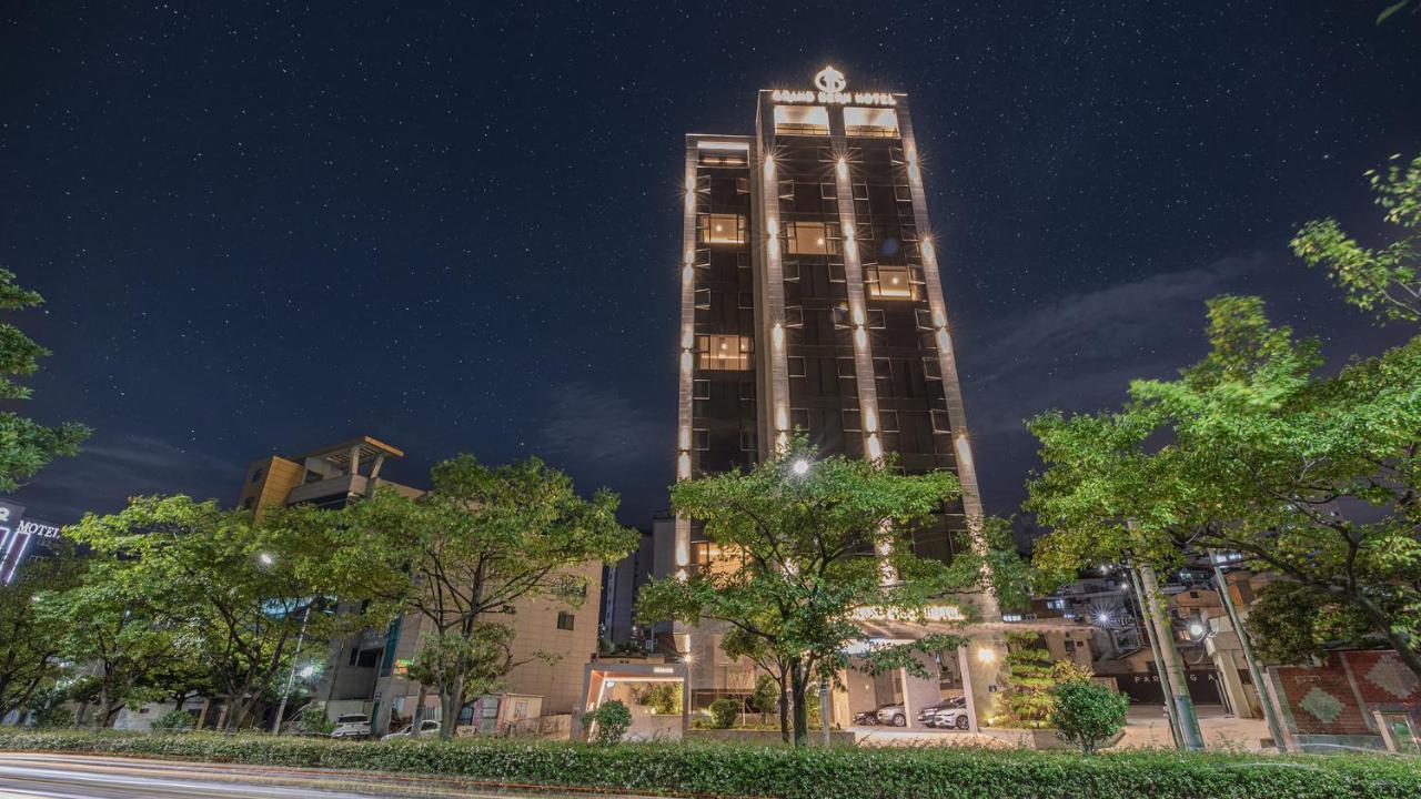 Yeongdo Grandbern Hotel Busan Eksteriør bilde
