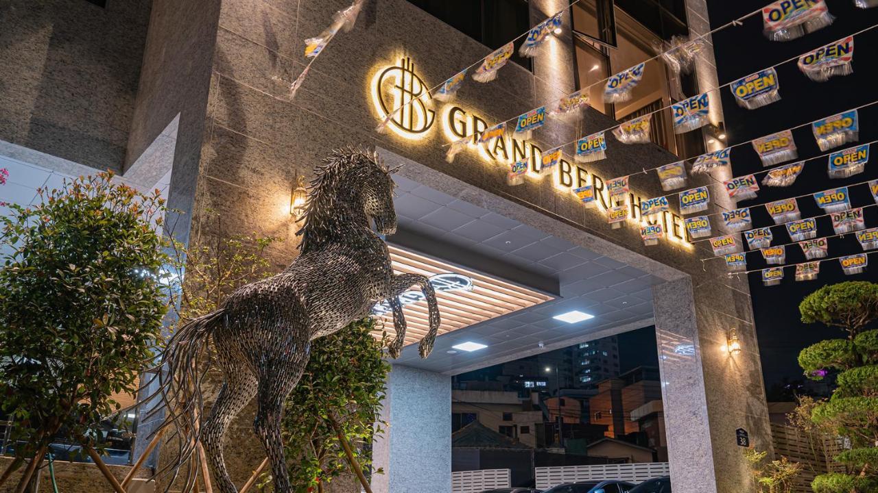 Yeongdo Grandbern Hotel Busan Eksteriør bilde