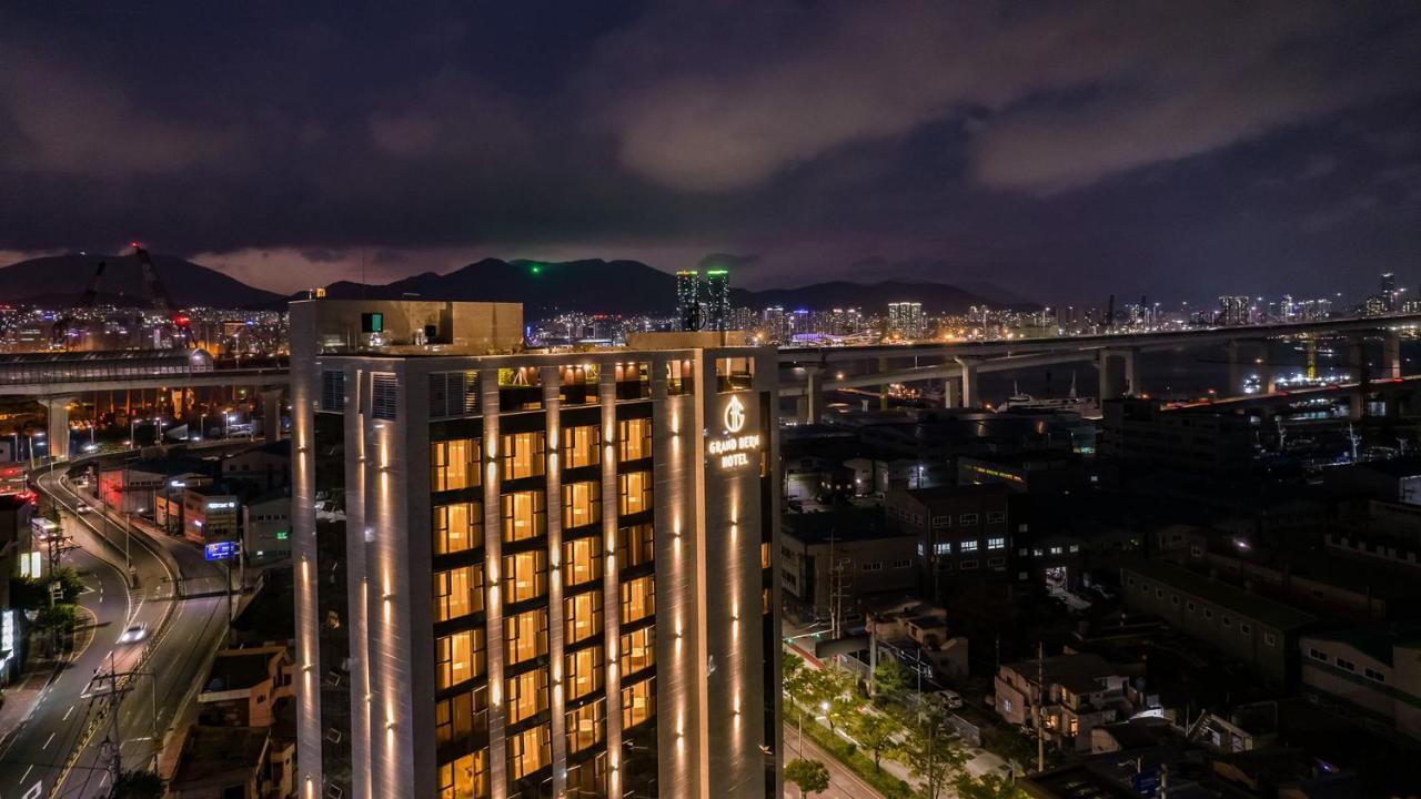 Yeongdo Grandbern Hotel Busan Eksteriør bilde